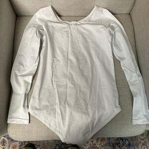 Girls' White Long Sleeve Ballet Dance Leotard, Gymnastics Bodysuit, Size 2XL (12